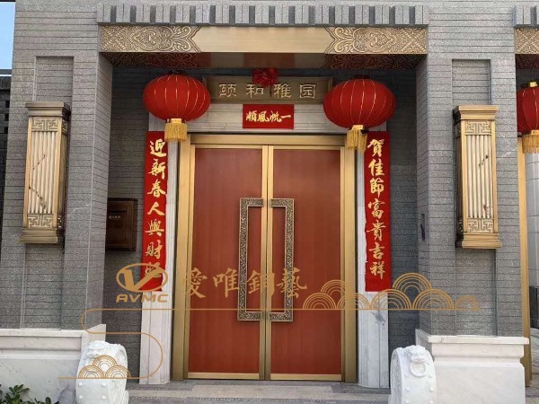 如何區(qū)分市場(chǎng)上的真銅門和仿銅門？